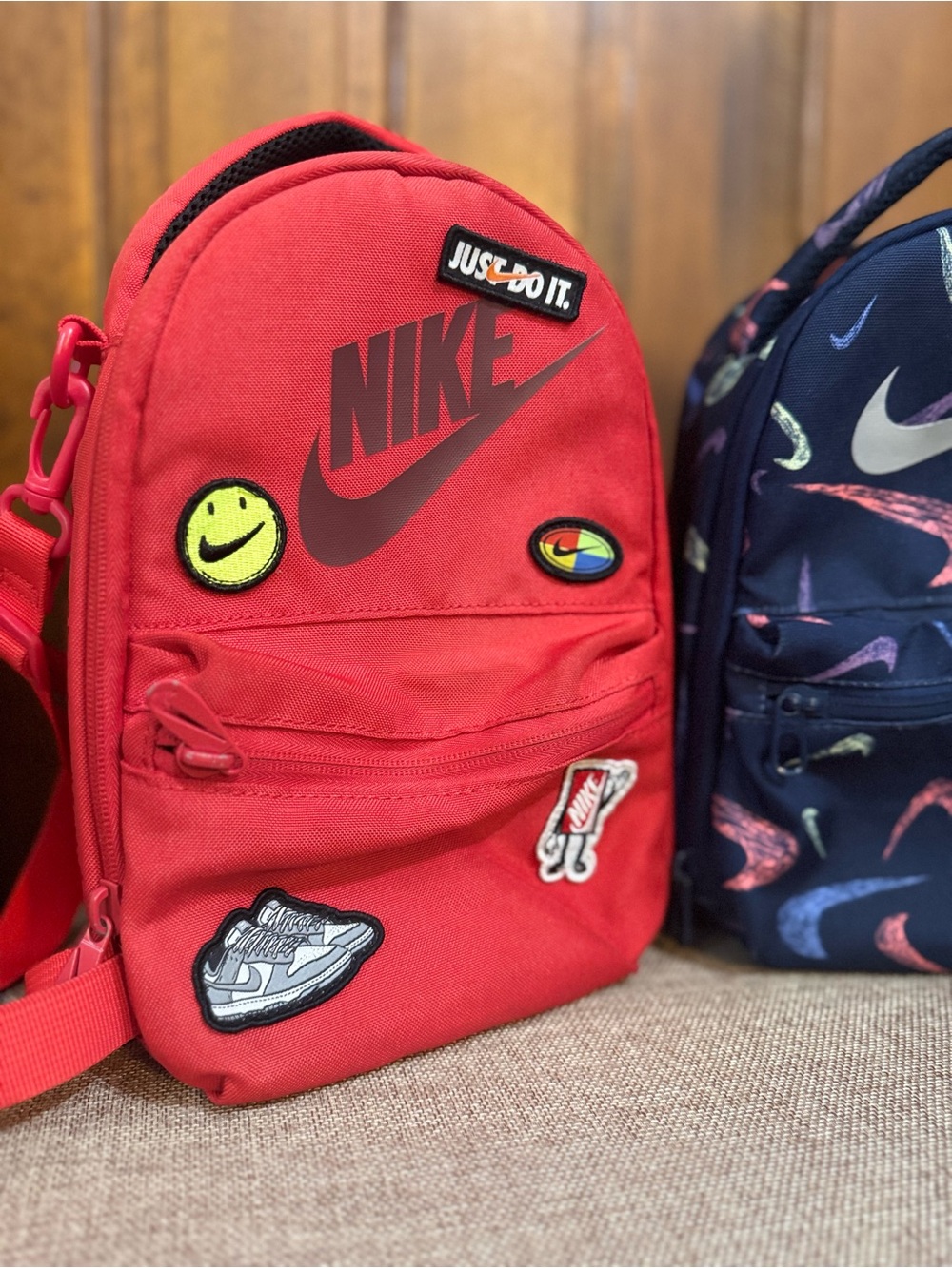 Bundle (2) NIKE Insulated Lunch Totes - Picture 2 of 11
